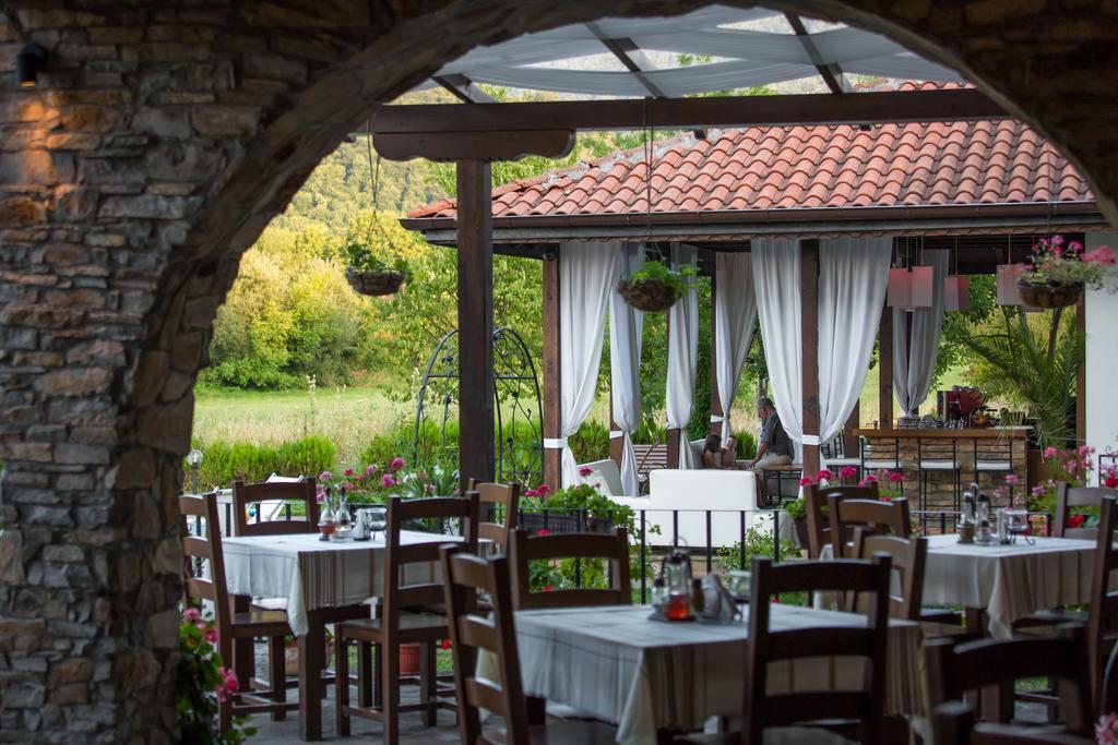 Family Hotel Strannopriemnitza Oreşak Exterior foto